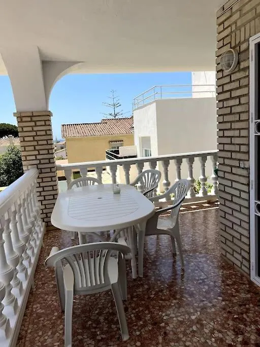 Detached Pool Villa, Idyllic Setting 450M To Beach 발리타드벨레즈 빌라