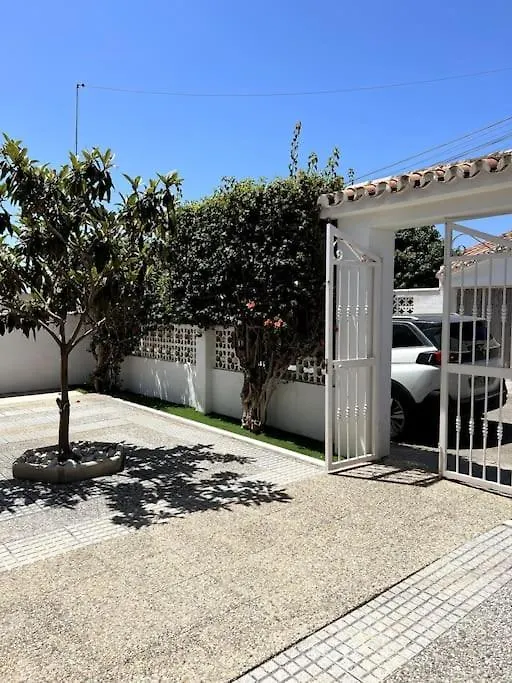 Detached Pool Villa, Idyllic Setting 450M To Beach 발리타드벨레즈